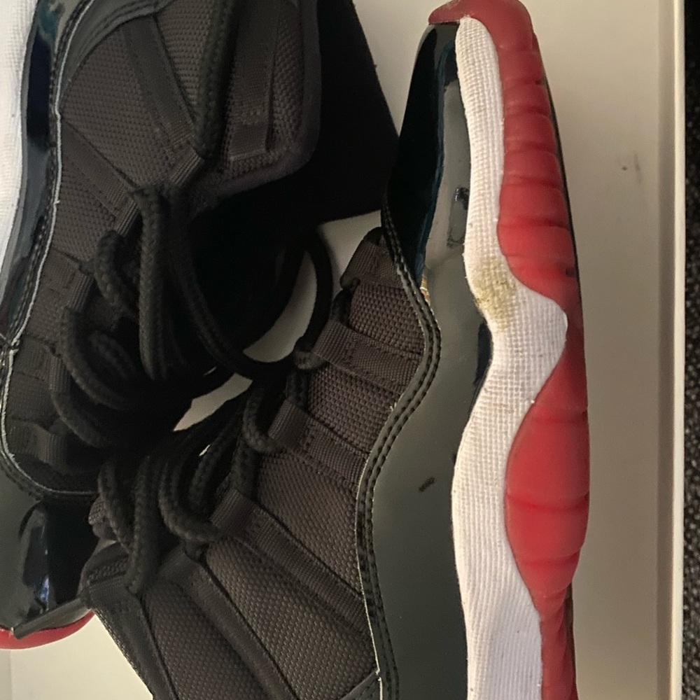 Jordan 11 size 5